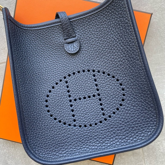 Hermes Mini Evelyne 16 - Picture 2 of 8